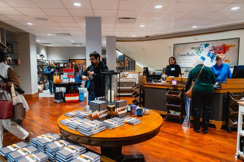 Bookstore & Library